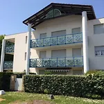 Les Goelands Piscine Et Jardin Andernos-les-Bains